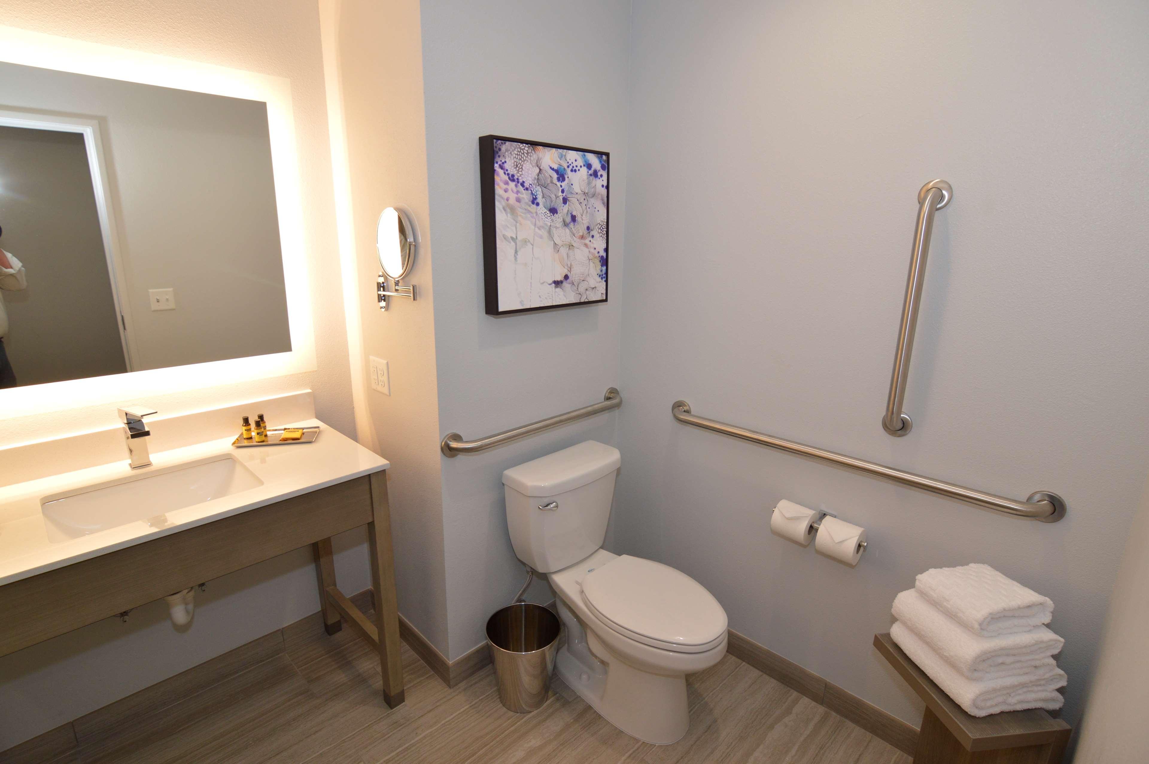 Best Western Plus Executive Residency Oklahoma City I-35 Eksteriør billede